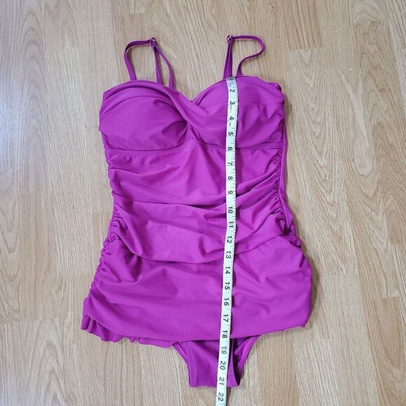 Shore Shapes Swimwear Ruched One Piece Swim Dress sz 8 - Picture 5 of 9